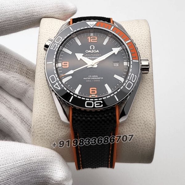 OmegaSeamasterPlanetOcean600MBlackDial43.5mmSuperHighQualitySwissAutomaticReplicaWatch_1