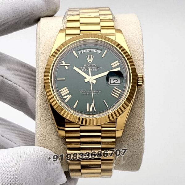 RolexDay-Date18ktYellowGoldGreenDial40mmExact_1