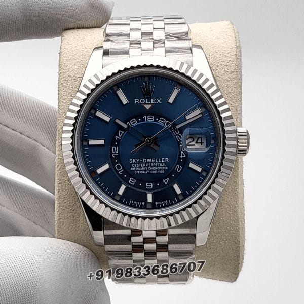 RolexSky-DwellerOystersteelandWhiteGoldBrightBlueDial42mmJubileeBraceletExact_1